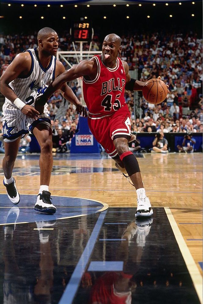 Jordan wearing sale concord 45