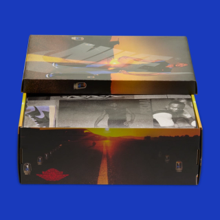 Air Jordan 1 High OG "Royal" Shoe Box (SKU: IQ5495-005). Photo via Nike.