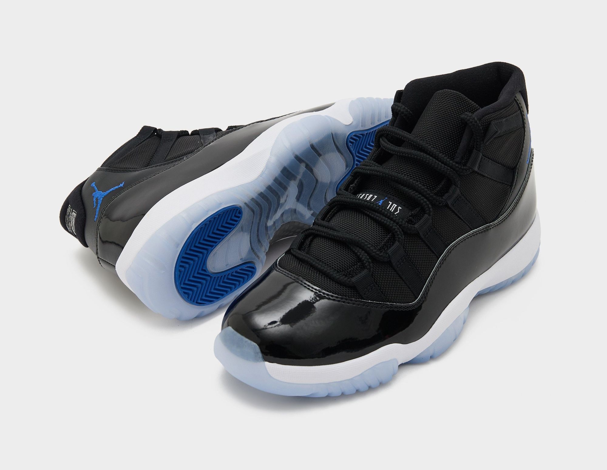 Air Jordan 11 "Space Jam" (SKU: CT8012-900). Photo via size?