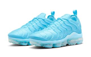 Available Now // Nike Air VaporMax Plus “Blue Chill”