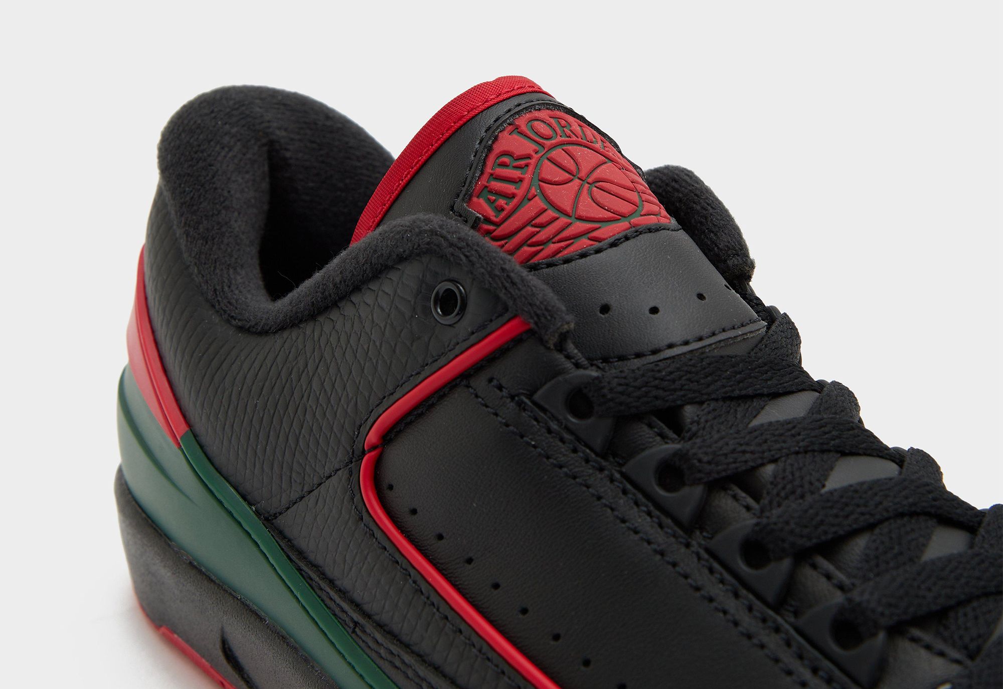 Official Images // Air Jordan 2 Low “Origins” (Christmas) | House