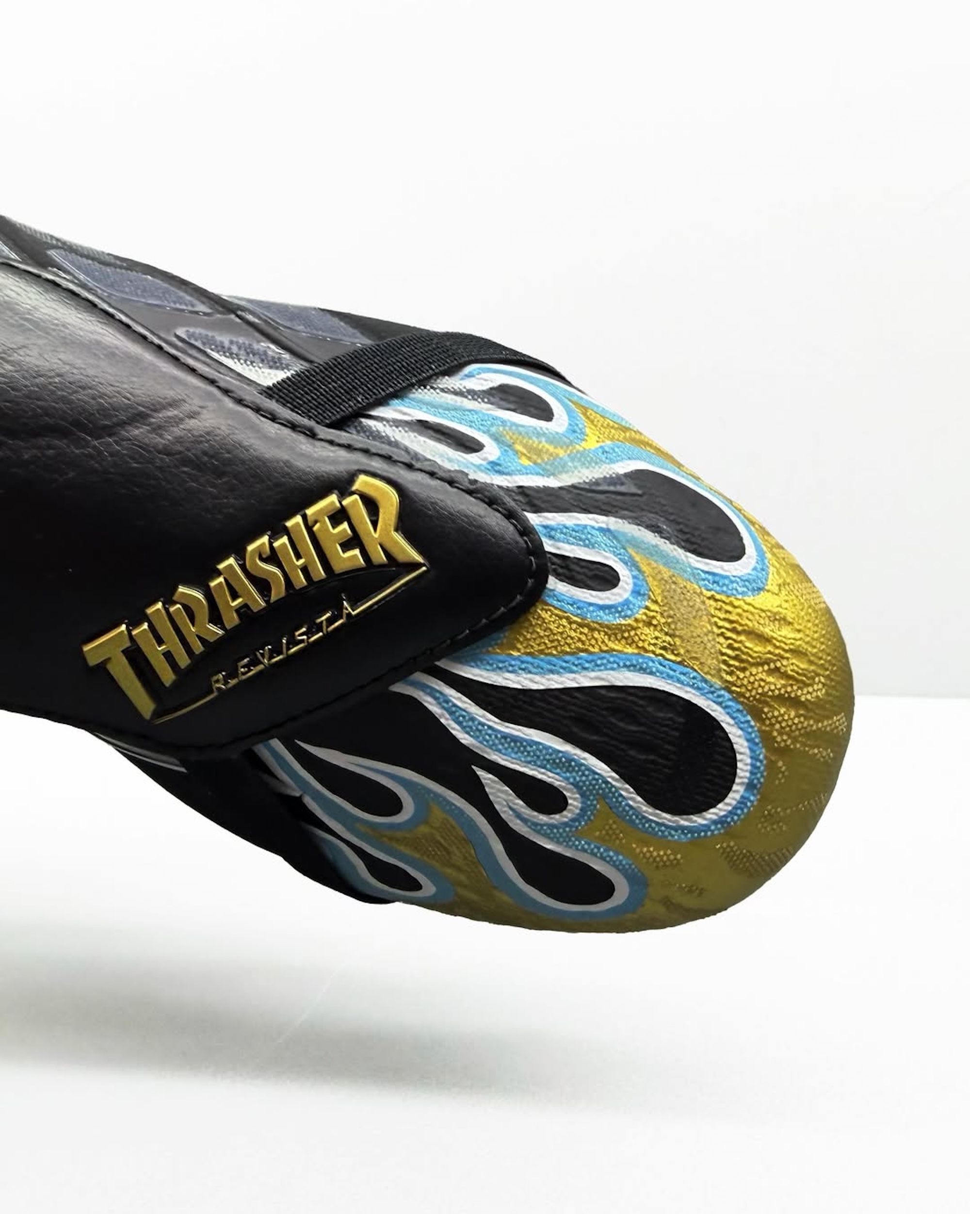 Thrasher x Argentina x adidas Predator 26 Elite FT FG. Photo via @bjorgvink on Instagram.