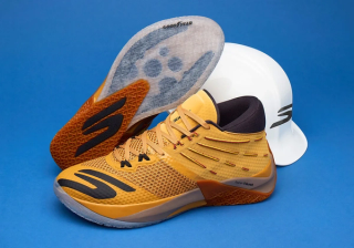 Skechers SKX Reign "Foreman" P.E. Photo by Skechers via Sneaker News.