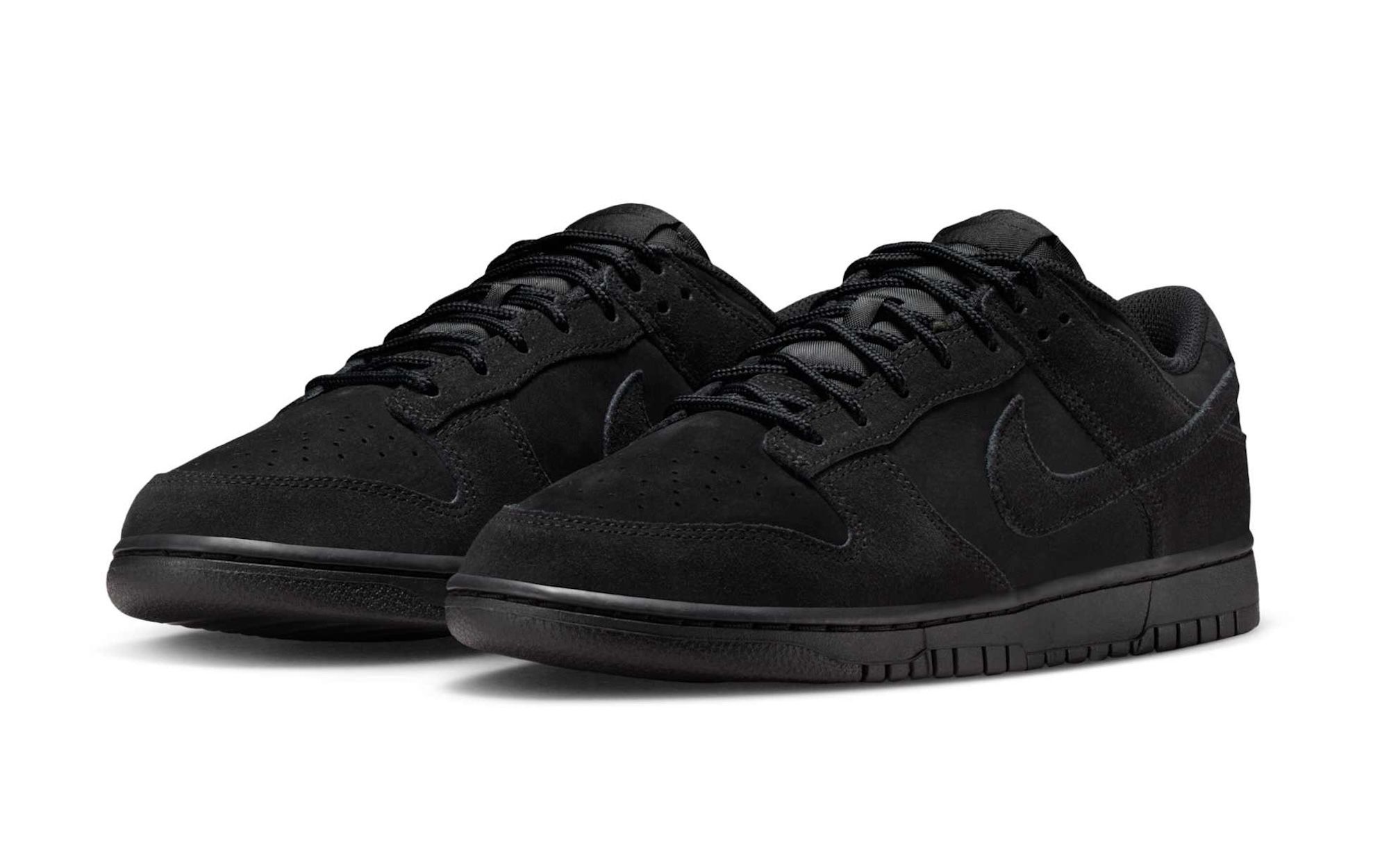最終値下げ‼️Nike SB Dunk Low Triple Black 26.5 Nike Dunk Low Triple Black 2025