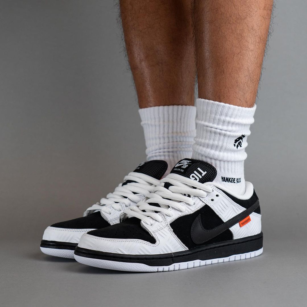 Where to Buy the TIGHTBOOTH x Nike SB Dunk Low | House of Heat°
