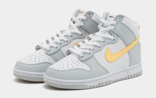 nike dunk high Boots yellow swoosh release date 1