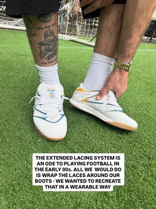StreetX x Reebok Sidewinder Indoor. Photo via StreetX.