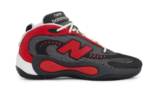 New Balance P400 in a "Black/Team Red" color scheme.