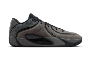 Jordan Tatum 4 "Smoke Grey") basketball shoe.