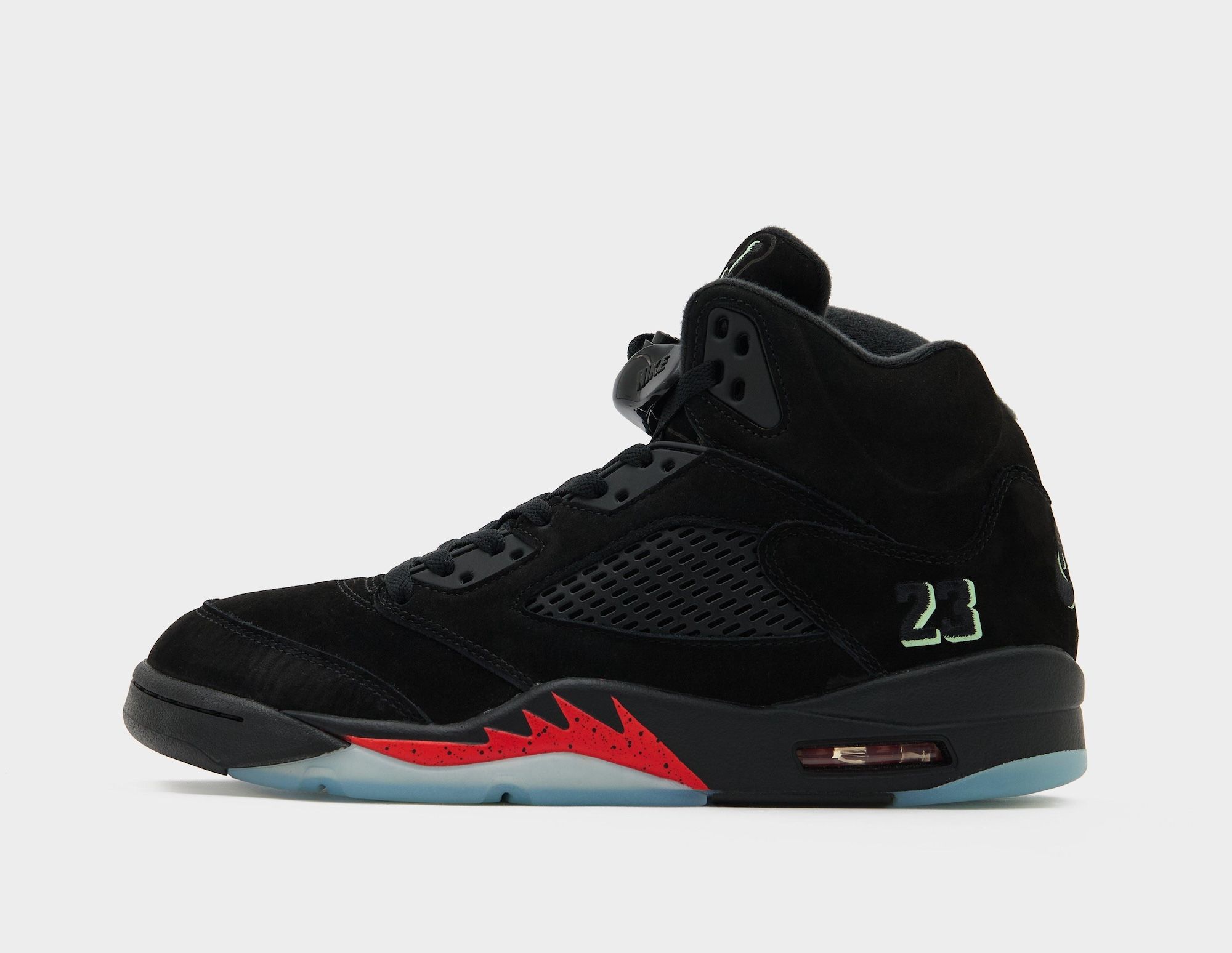 Speculative mock-up of the Air Jordan 5 "Halloween" retro