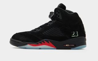 Speculative mock-up of the Air Jordan 5 "Halloween" retro