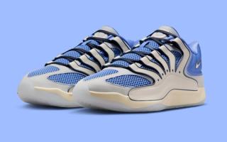 Kevin Durant's Nike KD 18 basketball shoe in a style inspired by the Boys & Girls Clubs of America.