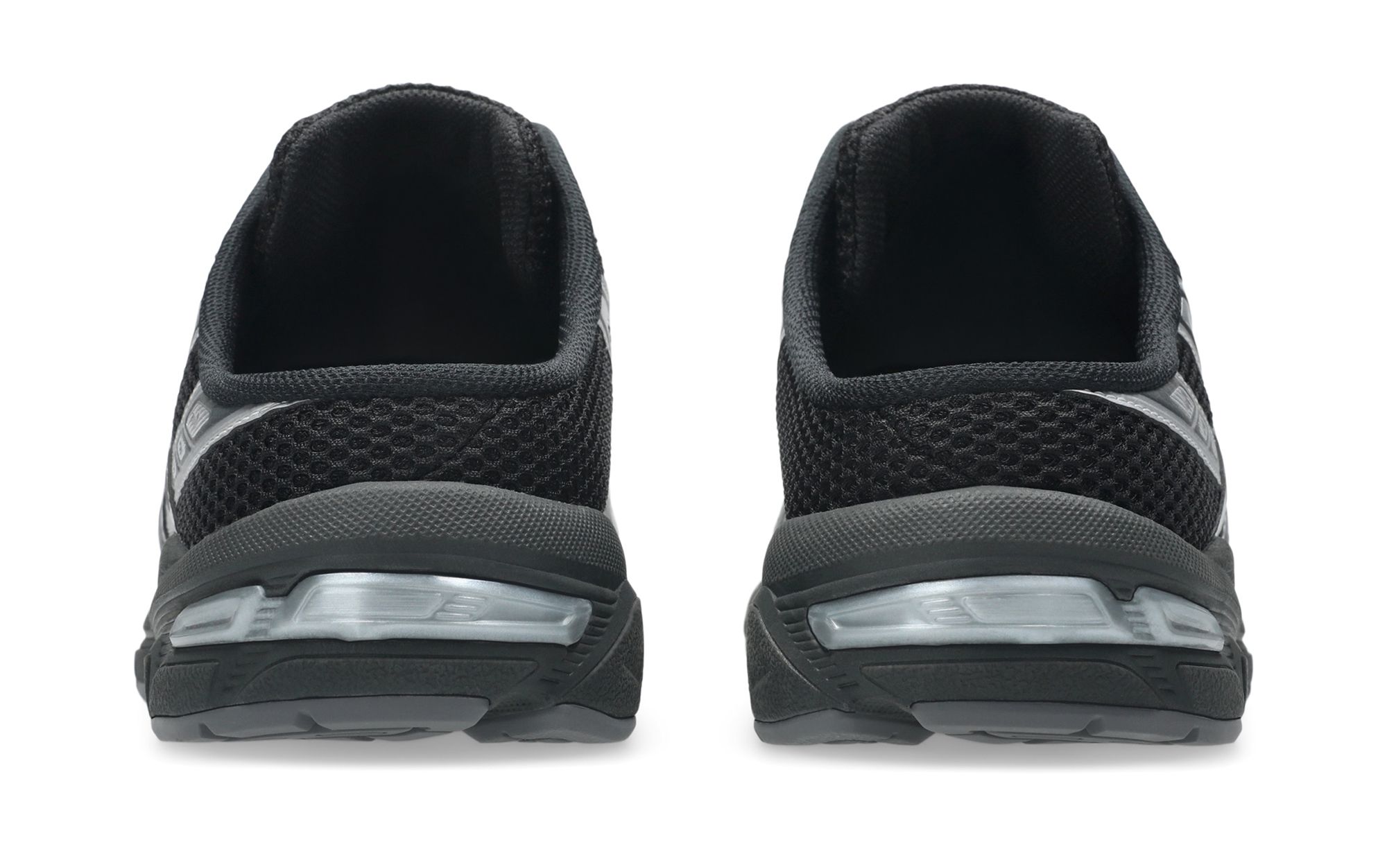 ASICS GEL-1130™ Mule "Black/Silver" (SKU: 1203B048-101).