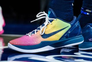 Caitlin Clark Debuts Nike Kobe 6 Protro “Eras Tour” PE Against Chicago