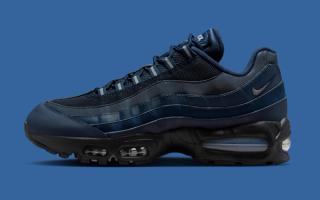 Big Bubble Nike Air Max 95 in a "Obsidian/Obsidian/Thunder Blue/Cool Grey" color scheme.