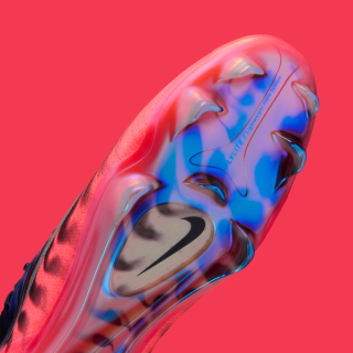 Nike Mercurial Vapor 17 Elite FG "Scorpion" Boots (SKU: IR0123-900). Photo via Nike.