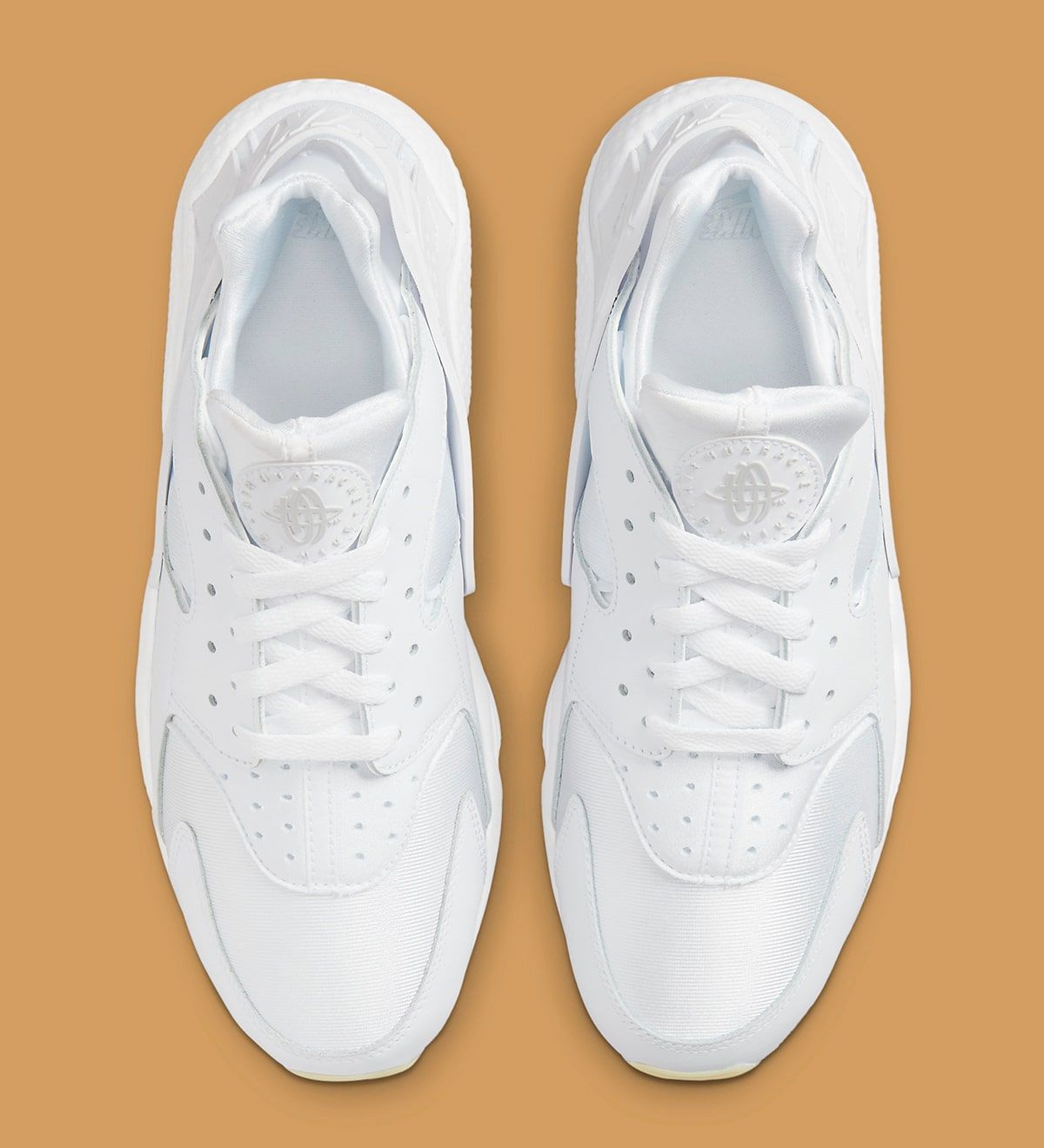 Huaraches all white gum bottom hotsell