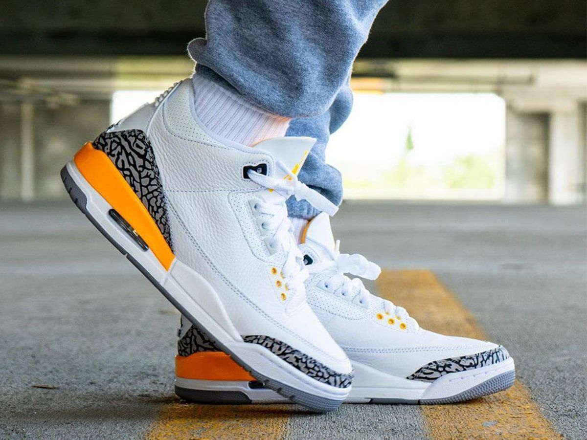 Store Jordan 3 “Laser Orange”