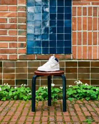 Beyond Store x Nike SB Dunk High "Lines That Never End" collaboration, inspired by the work of Alvar Aalto. Photo via Beyond Store.