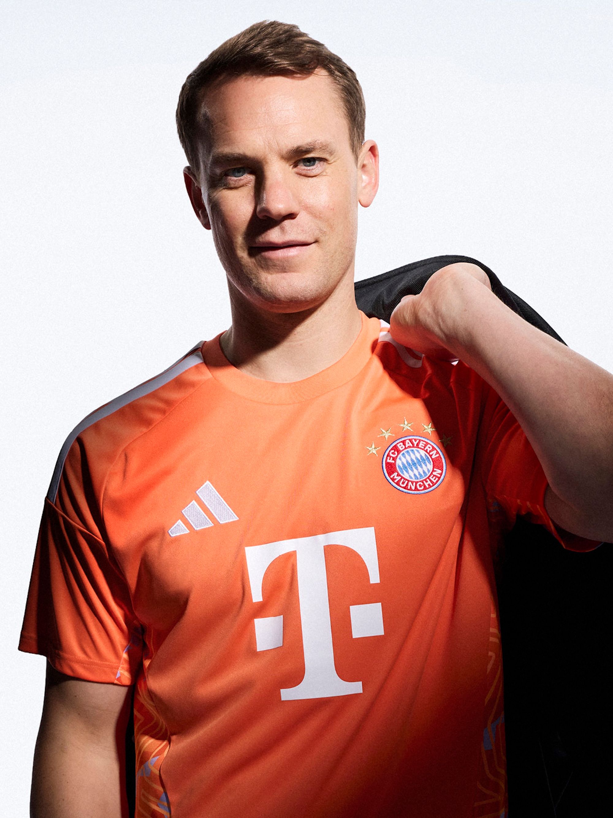 Bayern Munich 26/27 Goalkeeper Jersey. Photo via adidas.