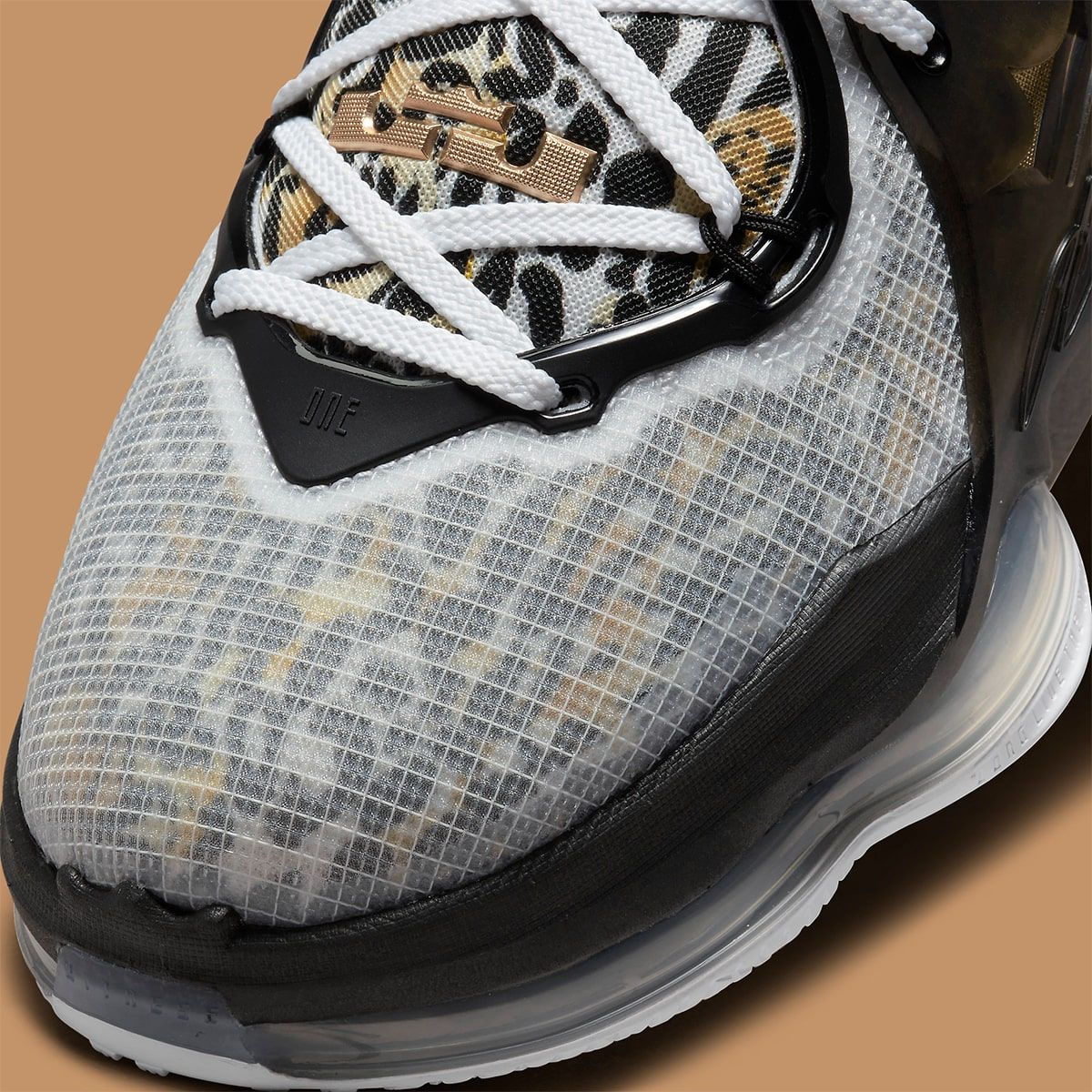 Lebron leopard outlet shoes