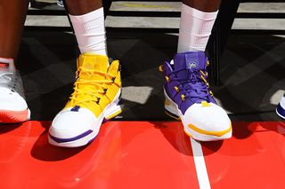LBJ Flexes New Mismatched Lakers Zoom LeBron 3s at Last Night’s Summer League Game in LA