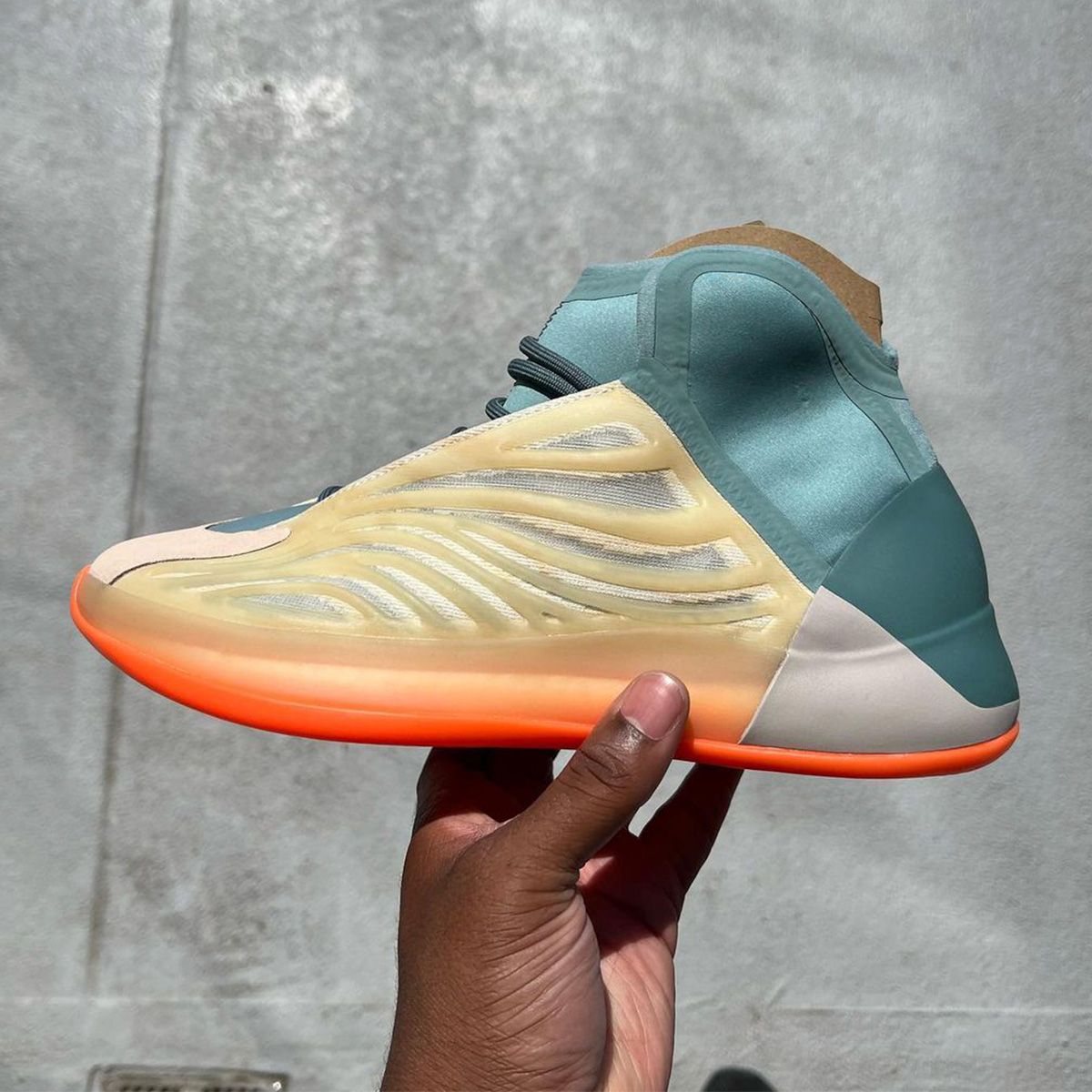 adidas gazelle silver green womens Adidas Yeezy QNTM "Hi-Res Coral"  STVTEMENT
