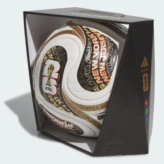 FIFA World Cup 26™ adidas Trionda Finals Pro Match Ball (SKU: JY8928). Photo via adidas.