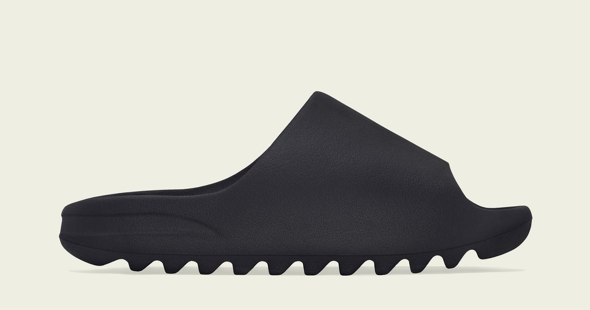 Black Yeezy slides Yeezy Slide  main image 2