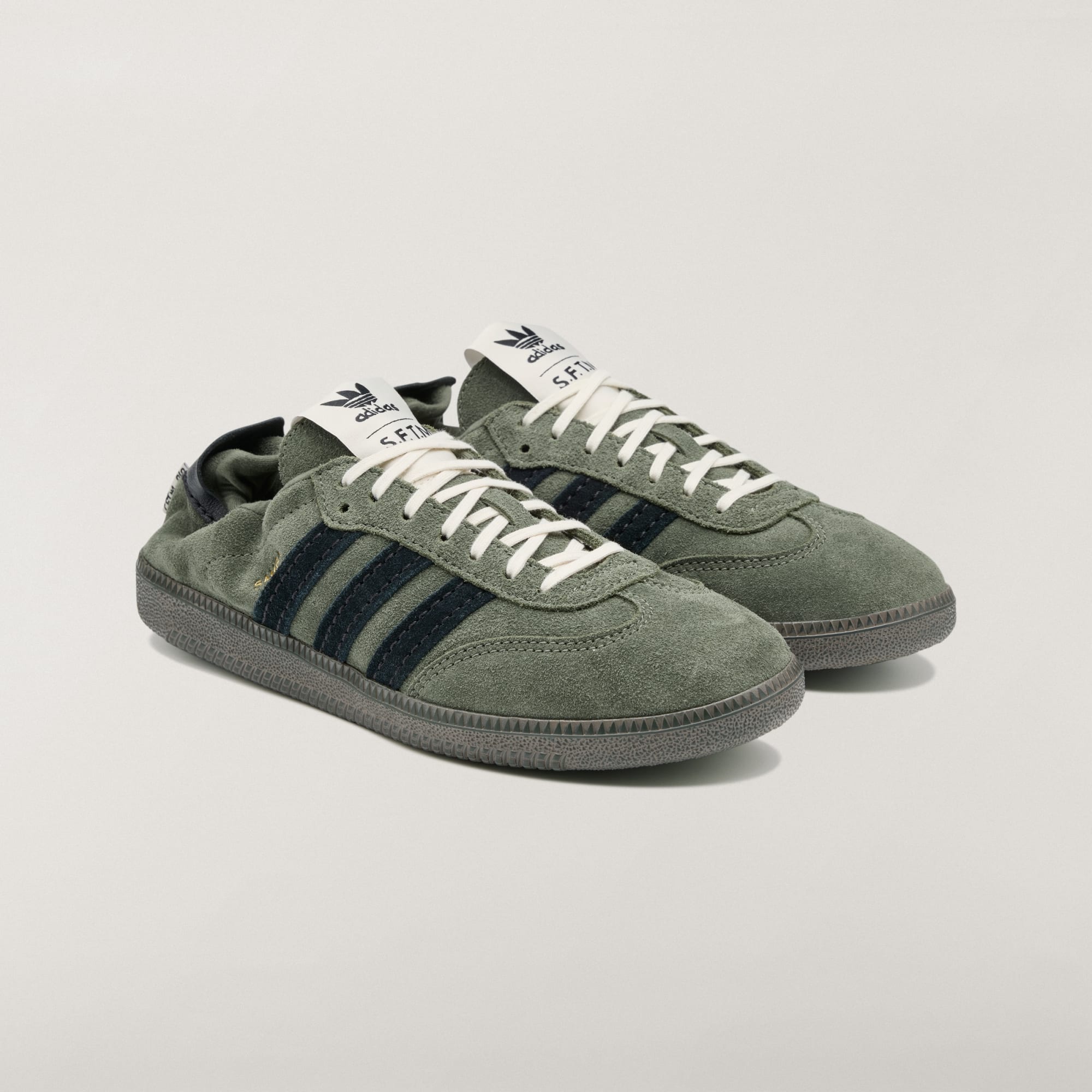 Song for the Mute x adidas Samba OG "Base Green" (SKU: HP8257). Photo via adidas.