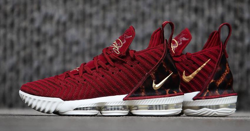 Lebron 16 the king online