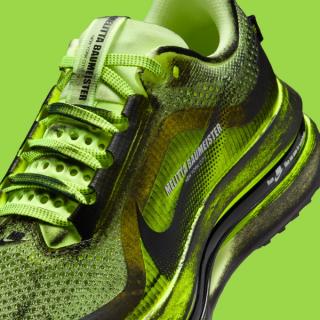 Melitta Baumeister's "Volt"-colored Nike Pegasus Premium.