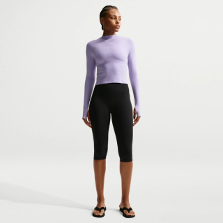 Women's Nike Zenvy High-Waisted Capri Leggings "Black" (SKU: IM5248-133). Photo via Nike.