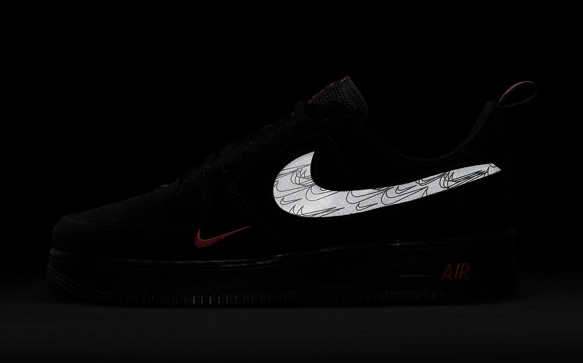 Nike air force 1 low black and on sale orange