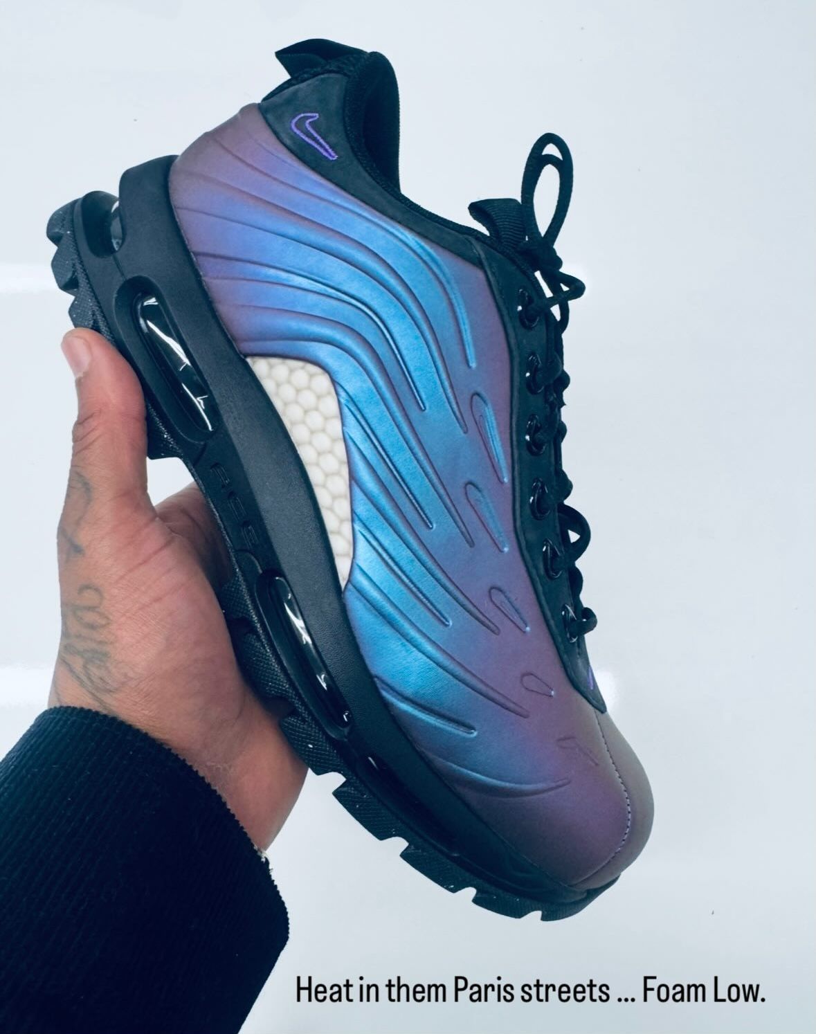 In-hand look at a purple Nike Air Max "Foam Low" boot. Photo via @frankcooker on Instagram Stories.