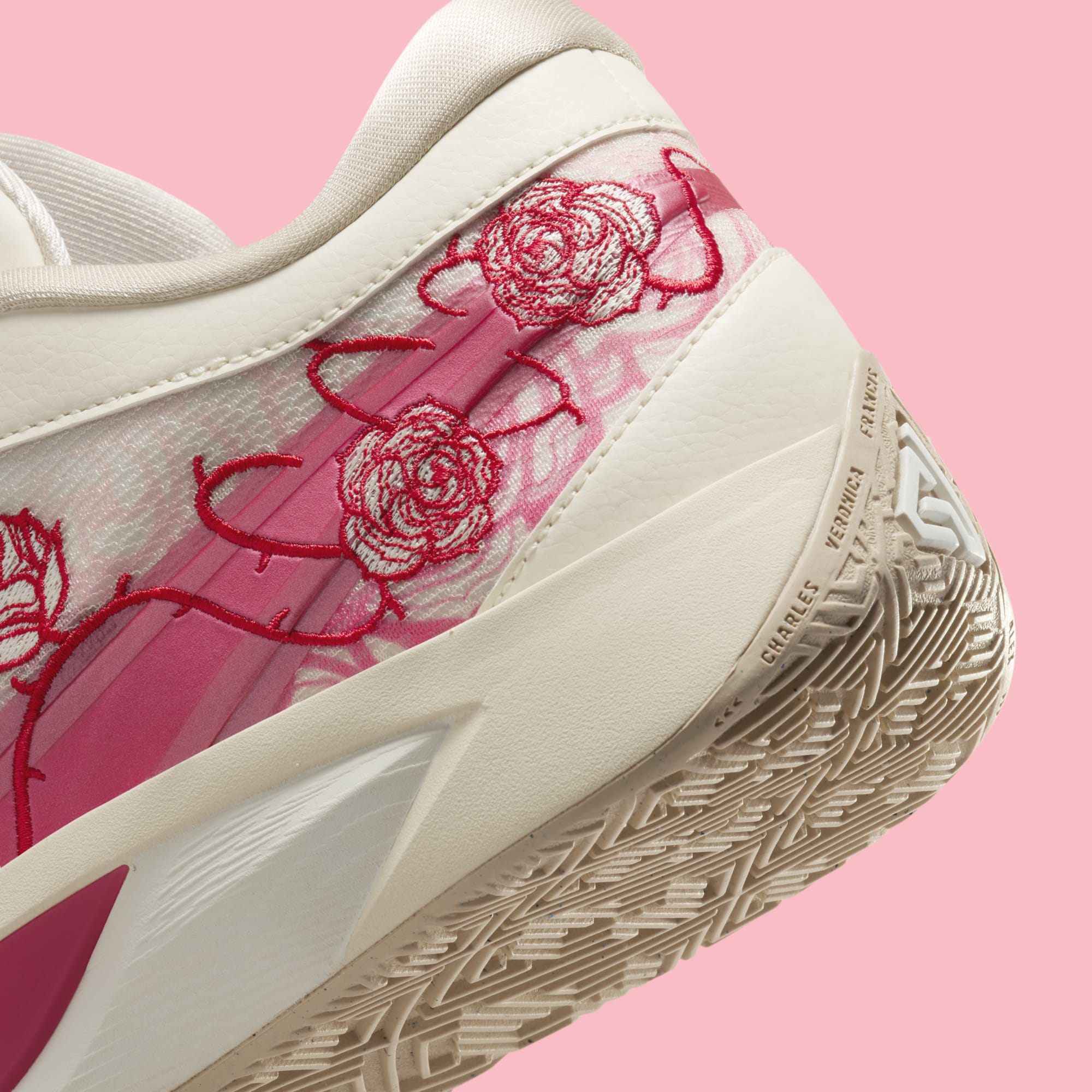Nike Giannis Freak 6 Roses FV1295-100