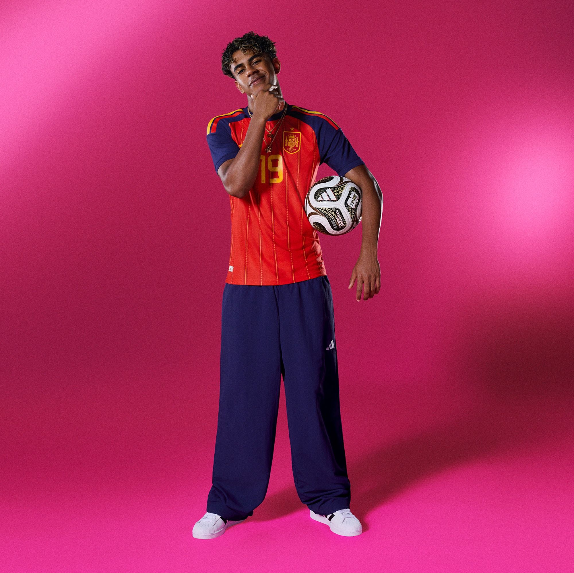 Lamine Yamal with the FIFA World Cup 26™ adidas Trionda Finals Pro Match Ball. Photo via adidas.
