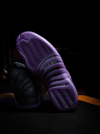 Air Jordan 12 "Sumo" (SKU: IW1218-098). Photo via atmos.