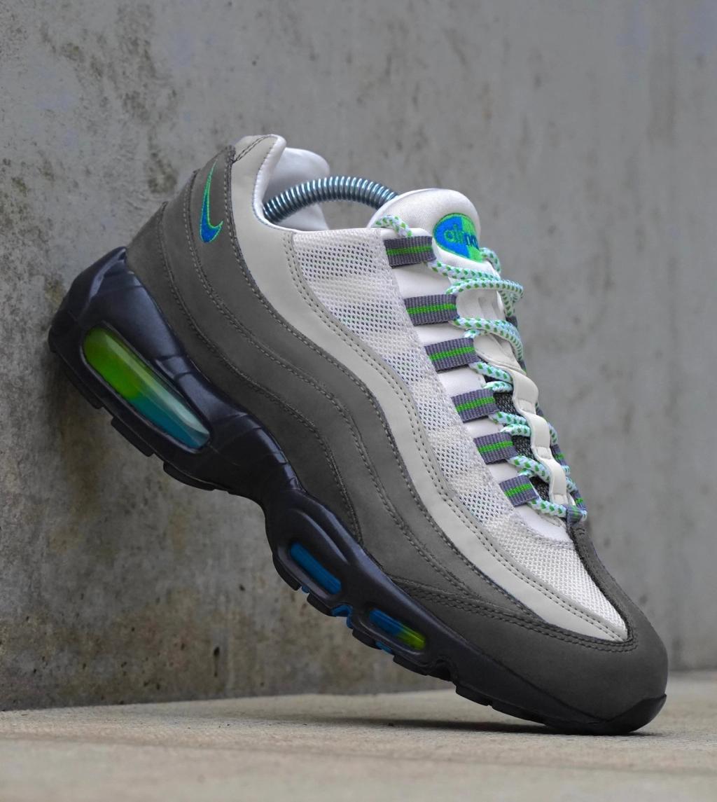 Nike Air Max 95 in Apple Green colorway, JD Sports exclusive release