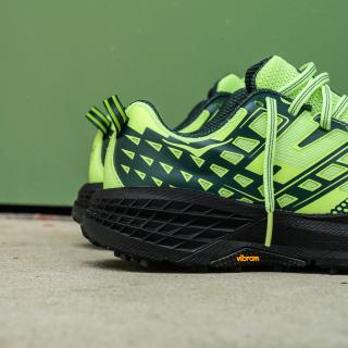 HOKA Speedgoat 2 "Neon Yuzu/Black" Photos via @sneakertown/Instagram.