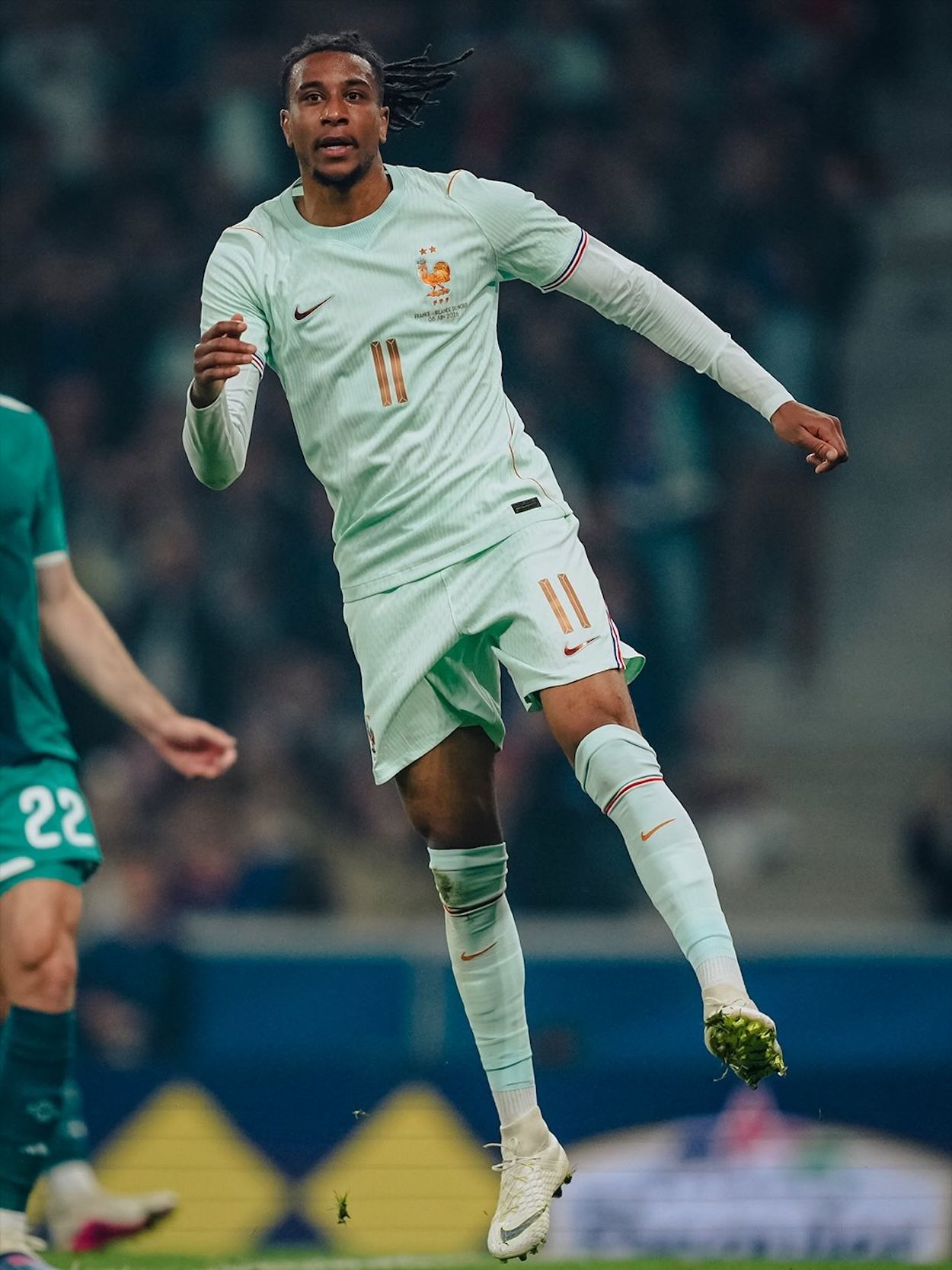 Michael Olise wearing Nike Hypervenom Phantom III. Photo via Equipe de France de Football.