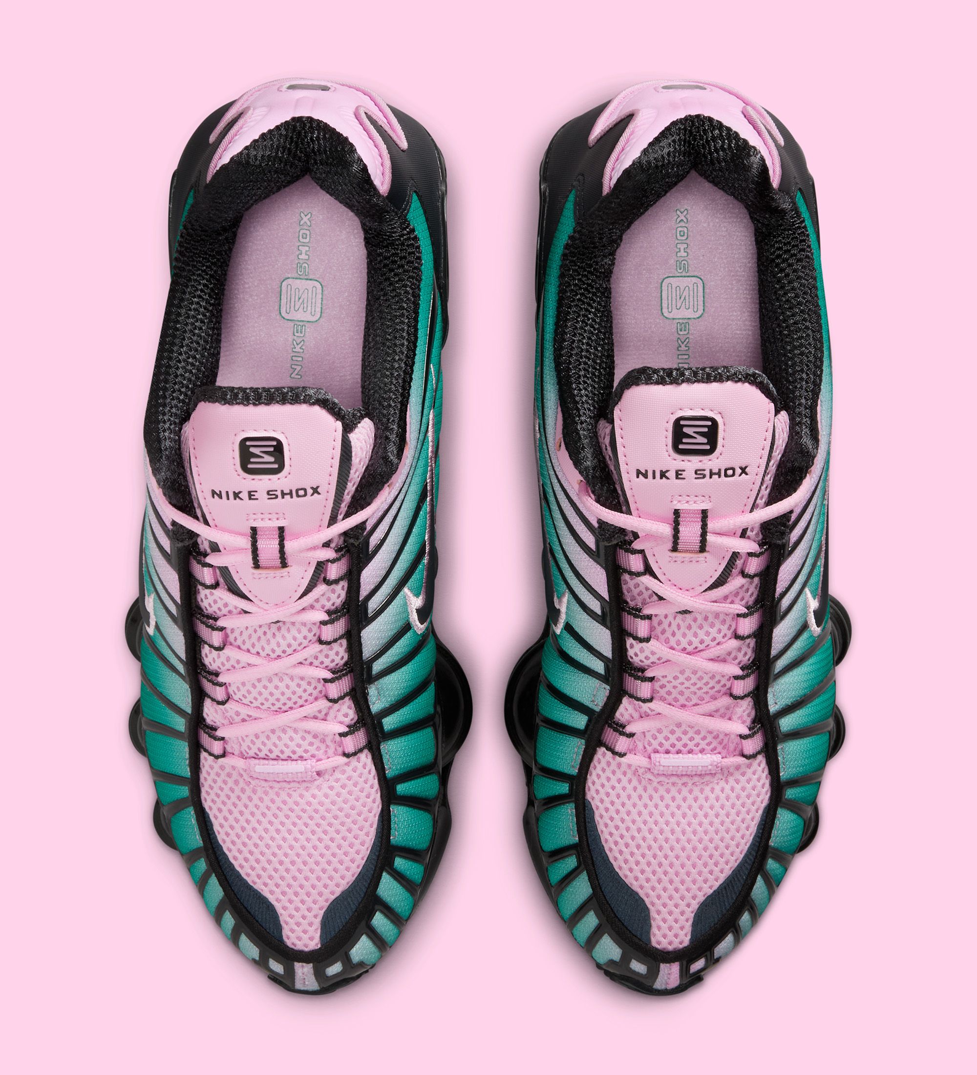 light arctic pink nike