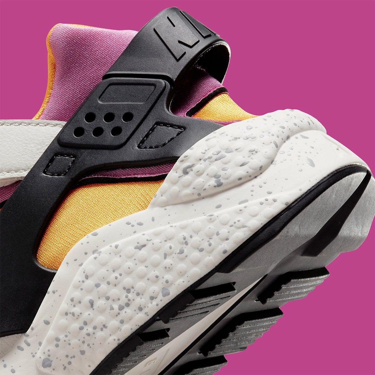 huarache lethal pink