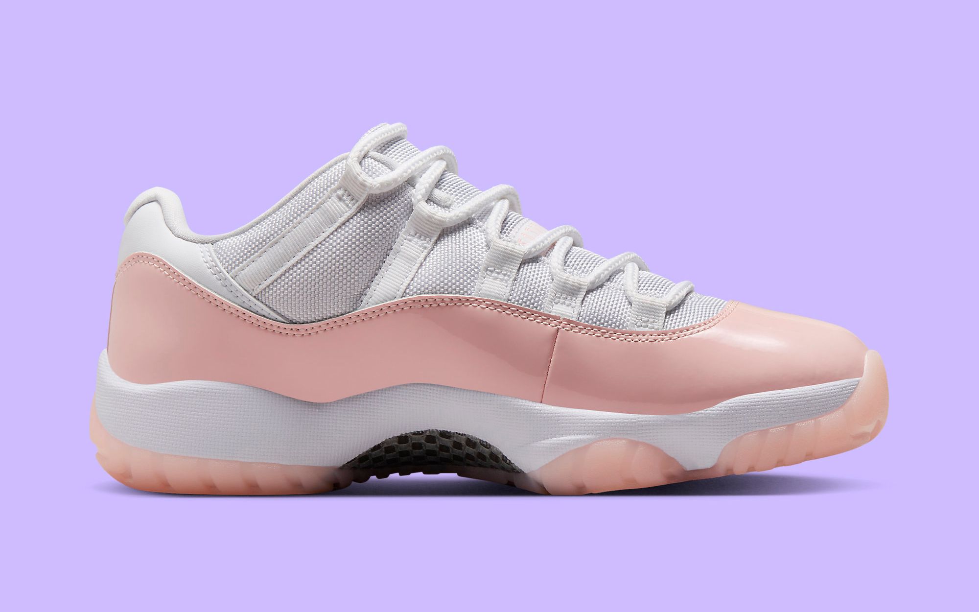 Jordan 11 low deals violet rose