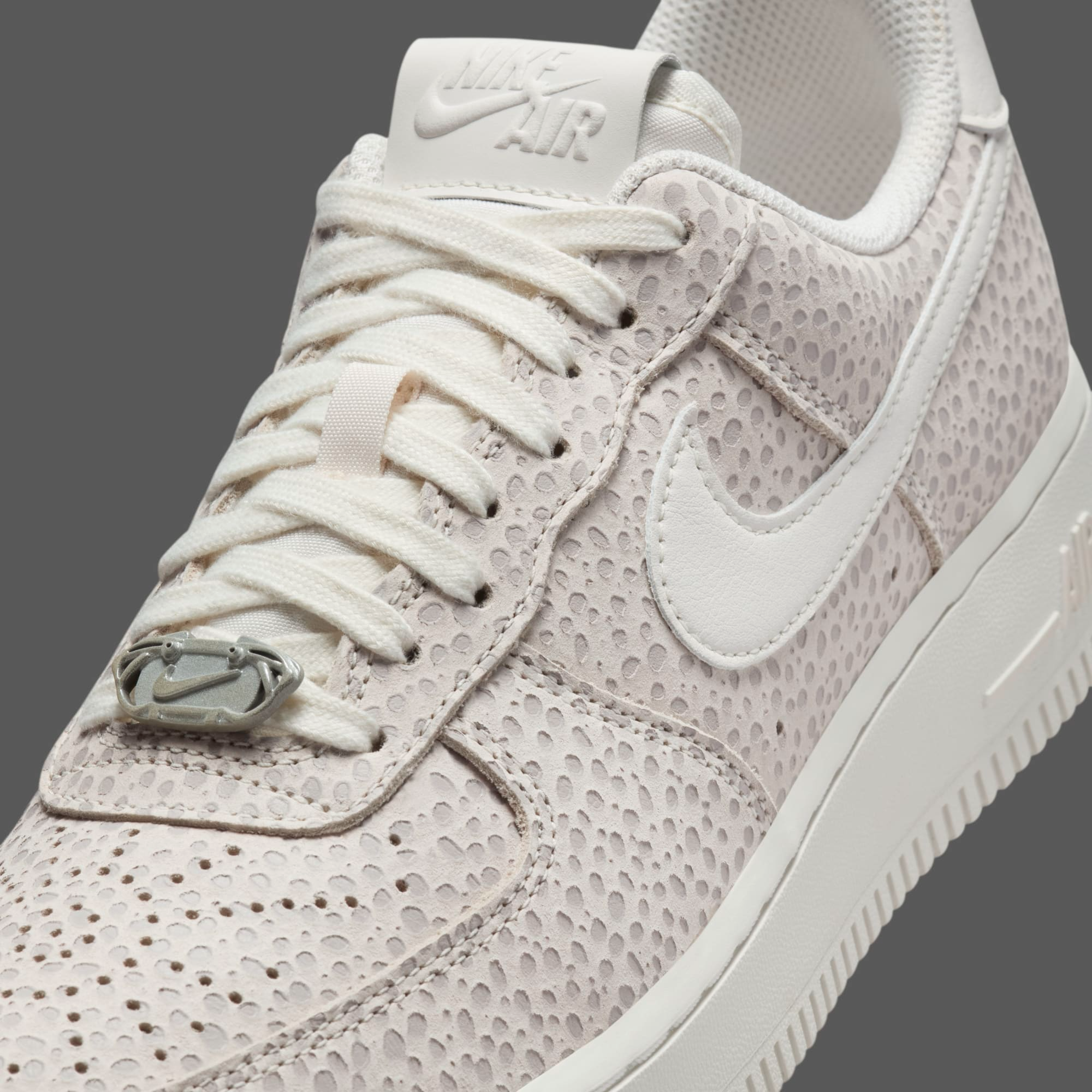 Nike Air Force 1 \'07 Premium \