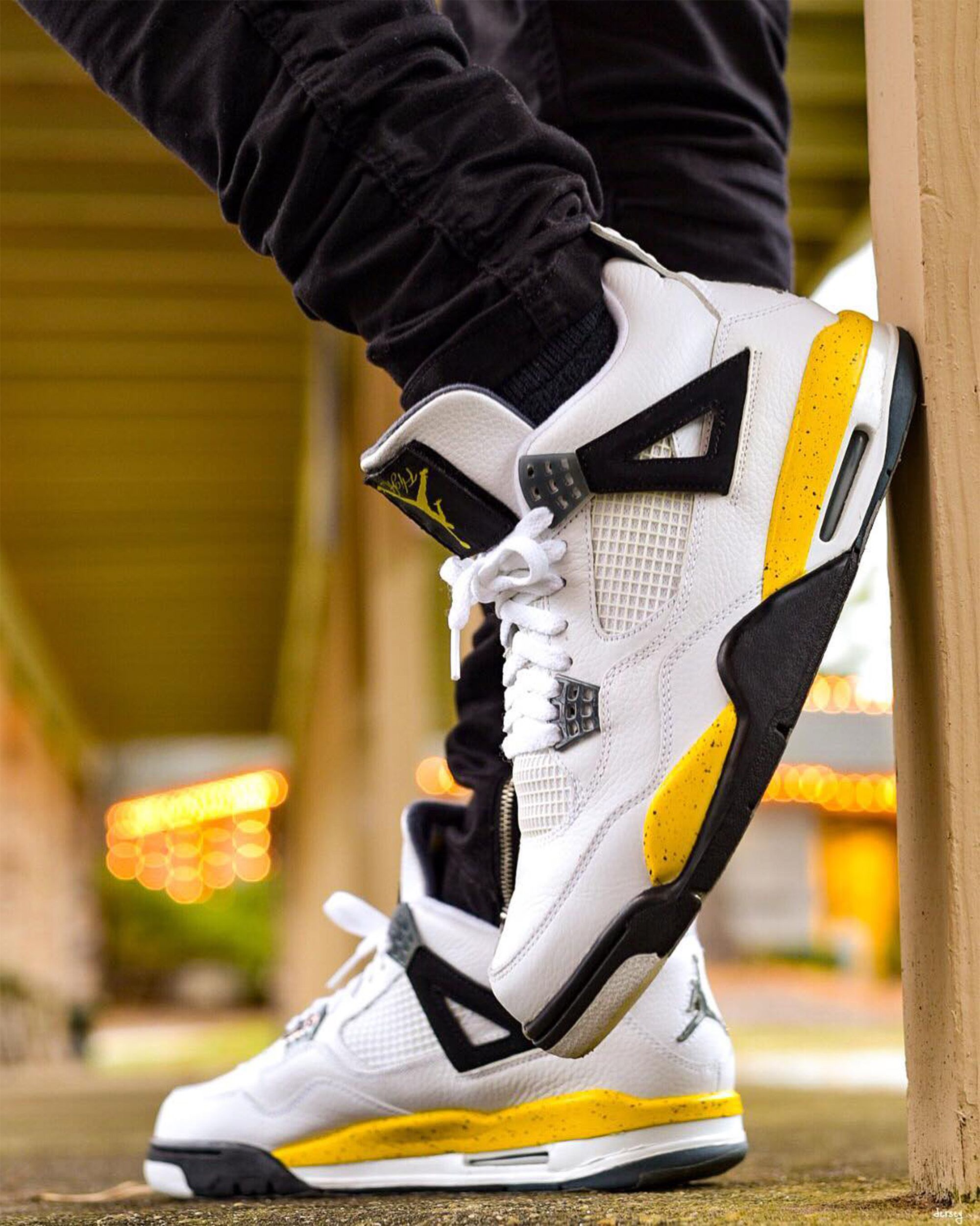 Air Jordan 4 