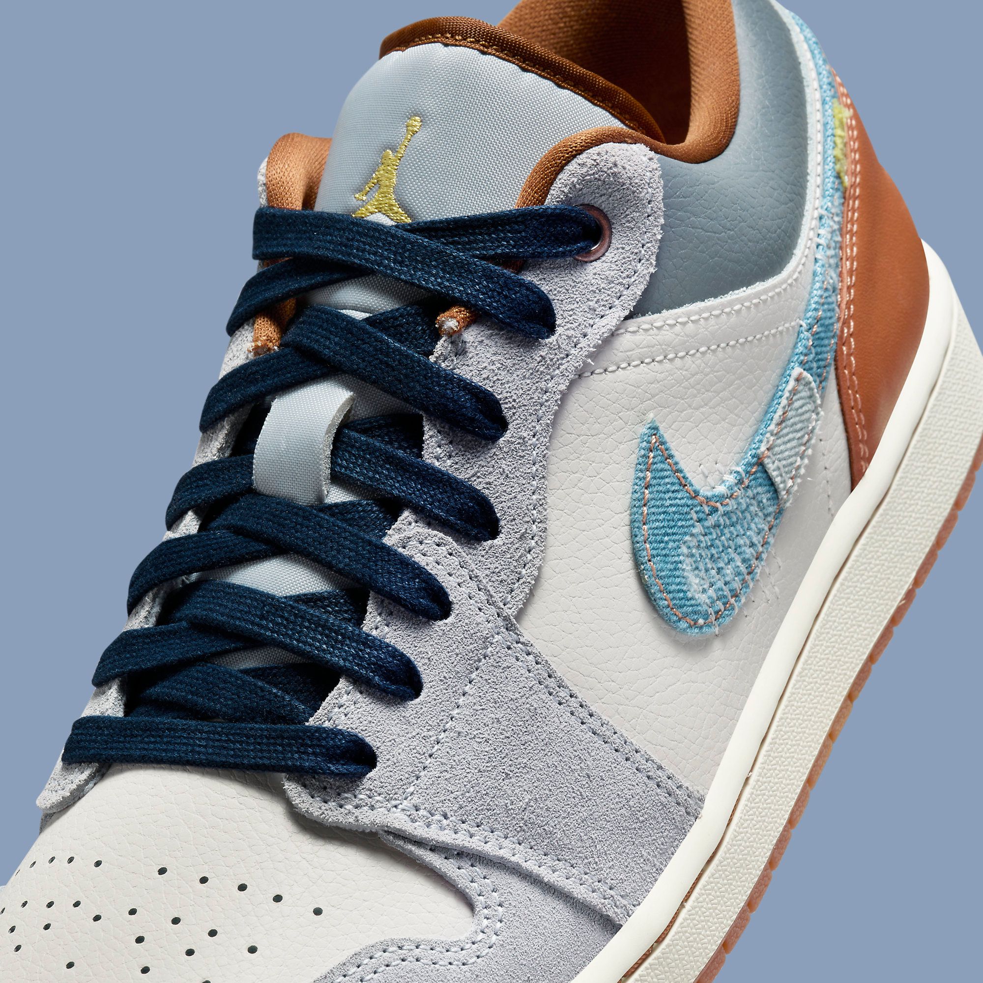 Jordan 1 low on sale jeans