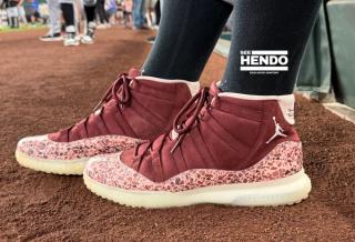 Air Jordan 11 P.E. for the Chicago White Sox's Munetaka Murakami (村上宗隆). Photo by Christopher Henderson (@seehendo on Instagram).