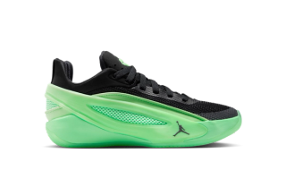 Big Kids' Jordan Luka 5 "Venom" launch style in a "Illusion Green/Black/Illusion Green" color scheme.