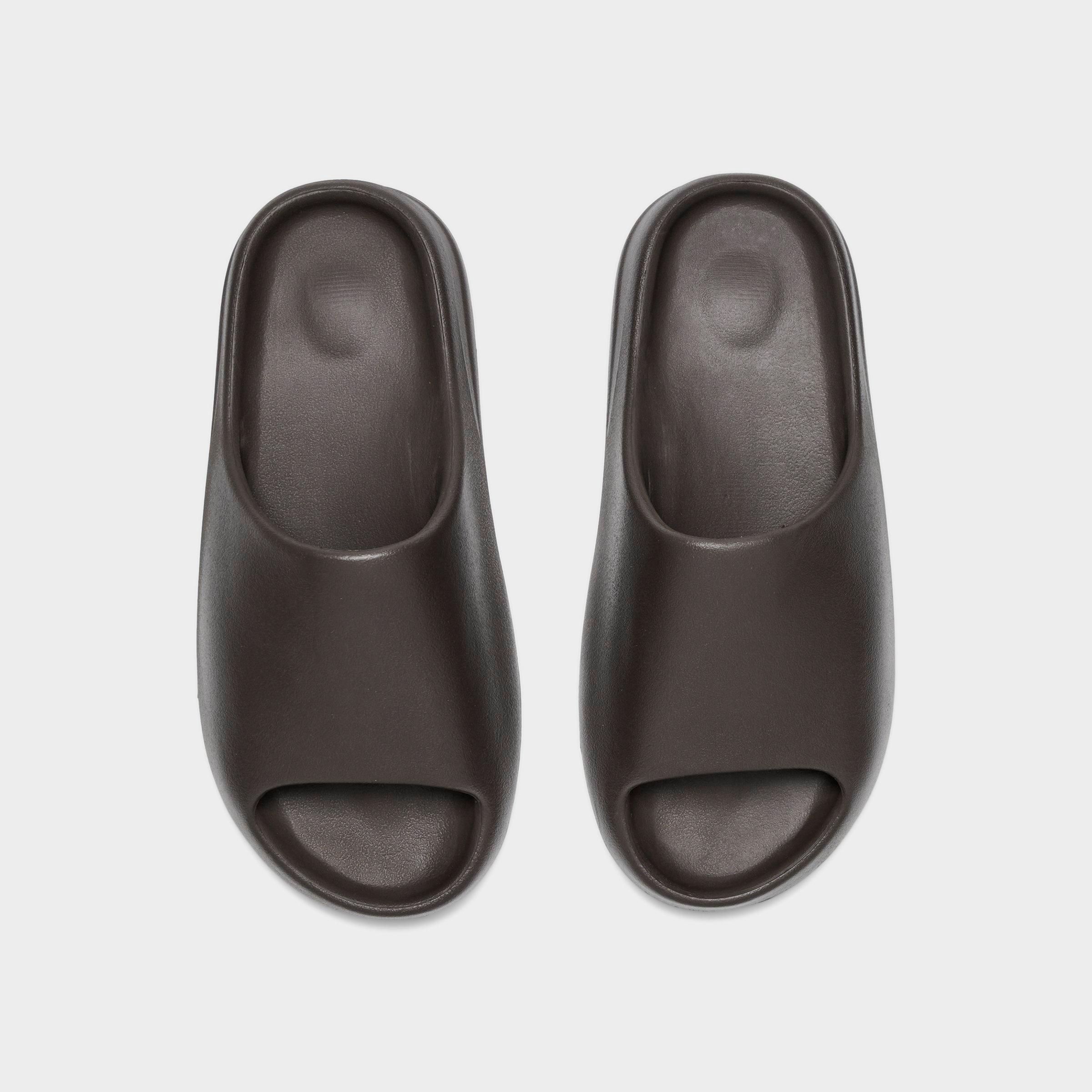 Independent YEEZY YS-01 Slides Are Heading to JD Sports | House of